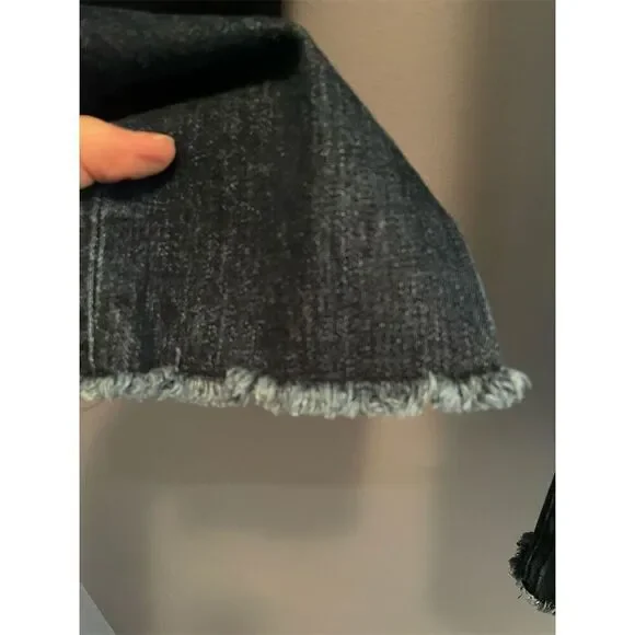 Vineyard Vines Women's Cropped Jeans Size 28 Dark Blue Relaxed Fit - Picture 4 of 10